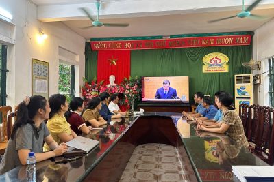Chi bộ trường THCS Hải Phương tham dự Hội nghị trực tuyến nghiên cứu, học tập, quán triệt và triển khai thực hiện Nghị quyết số 10 -NQ/TW ngày 08/6/2026 của Bộ Chính trị về “Phát triển kinh tế có vốn đầu tư nước ngoài”
