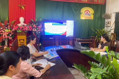 Ảnh tập huấn thống nhất một bộ sách giáo khoa Đợt 1